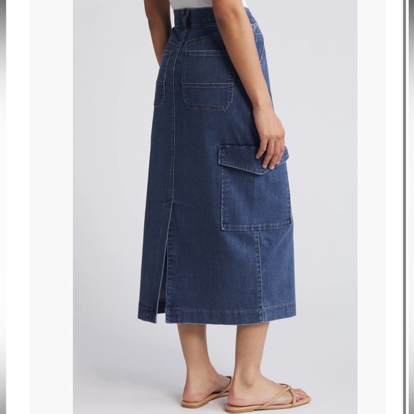 Democracy Dresses & Skirts - NWT Democracy 90’s Dark Denim Powermesh Cargo Stretch Support Midi Skirt (16)